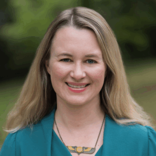 Kristina Mody headshot